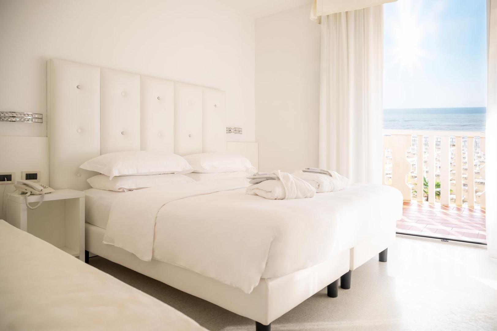 Hotel Savoy Caorle Exterior photo