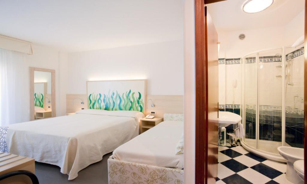 Hotel Savoy Caorle Room photo